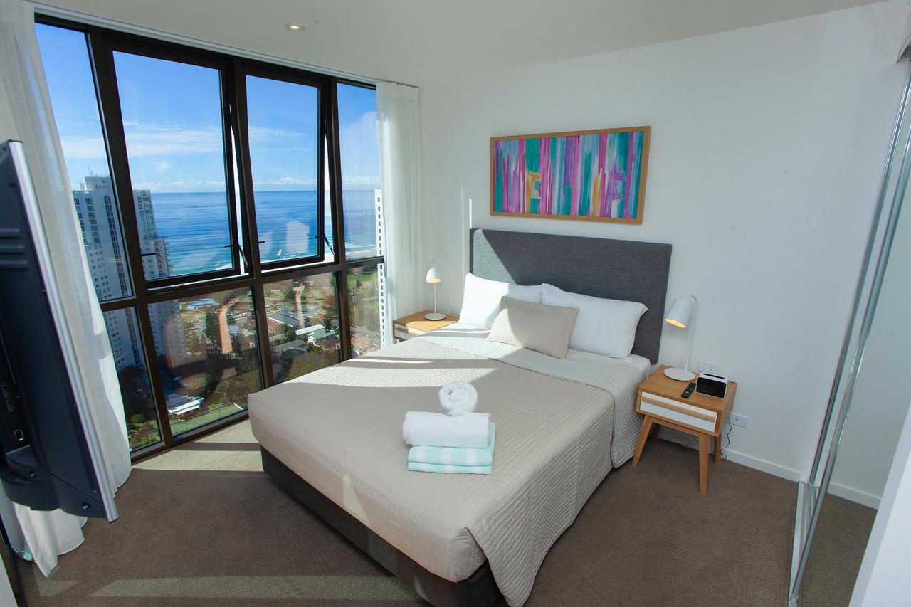 High Floor Ocean View Suites Broadbeach Gold Coast Buitenkant foto