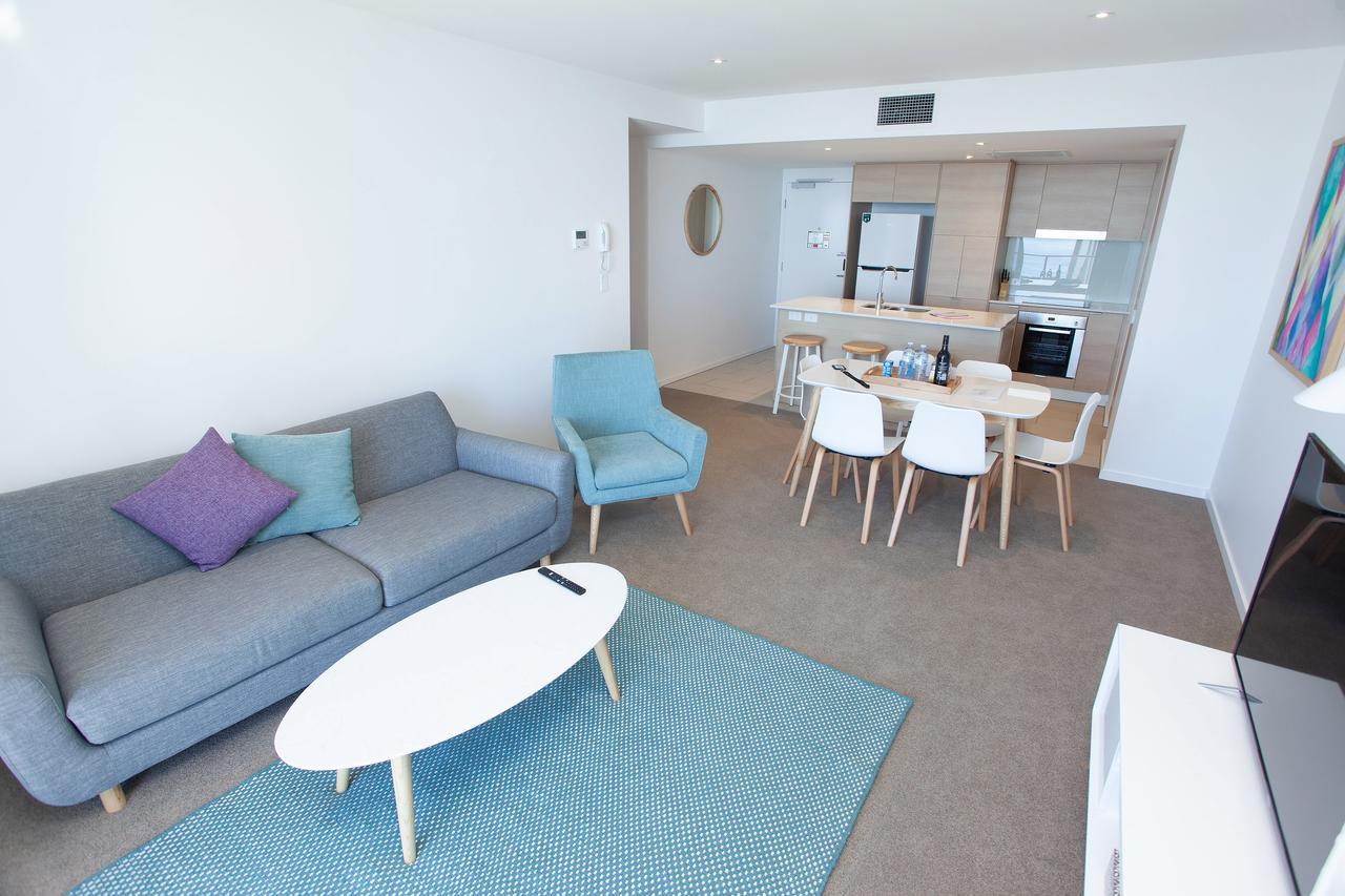 High Floor Ocean View Suites Broadbeach Gold Coast Buitenkant foto