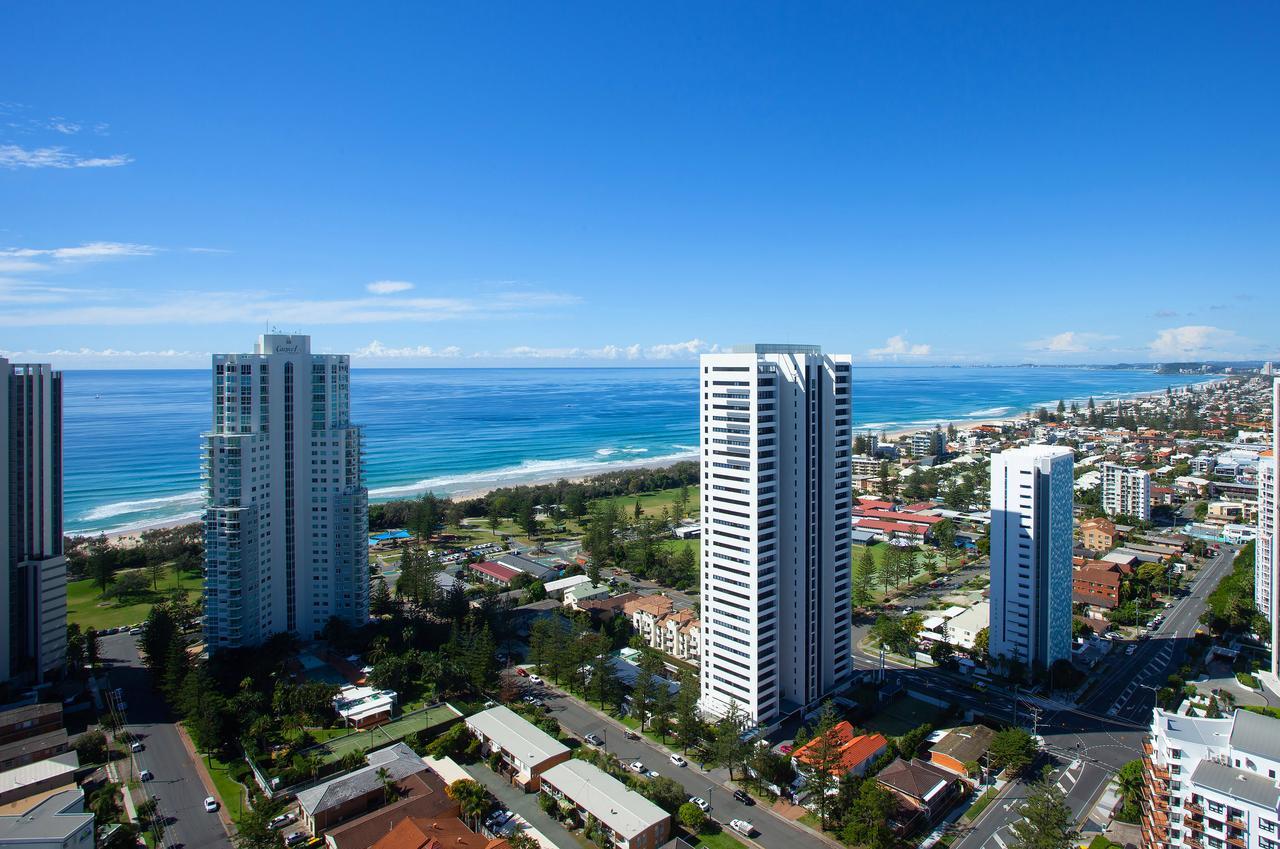 High Floor Ocean View Suites Broadbeach Gold Coast Buitenkant foto